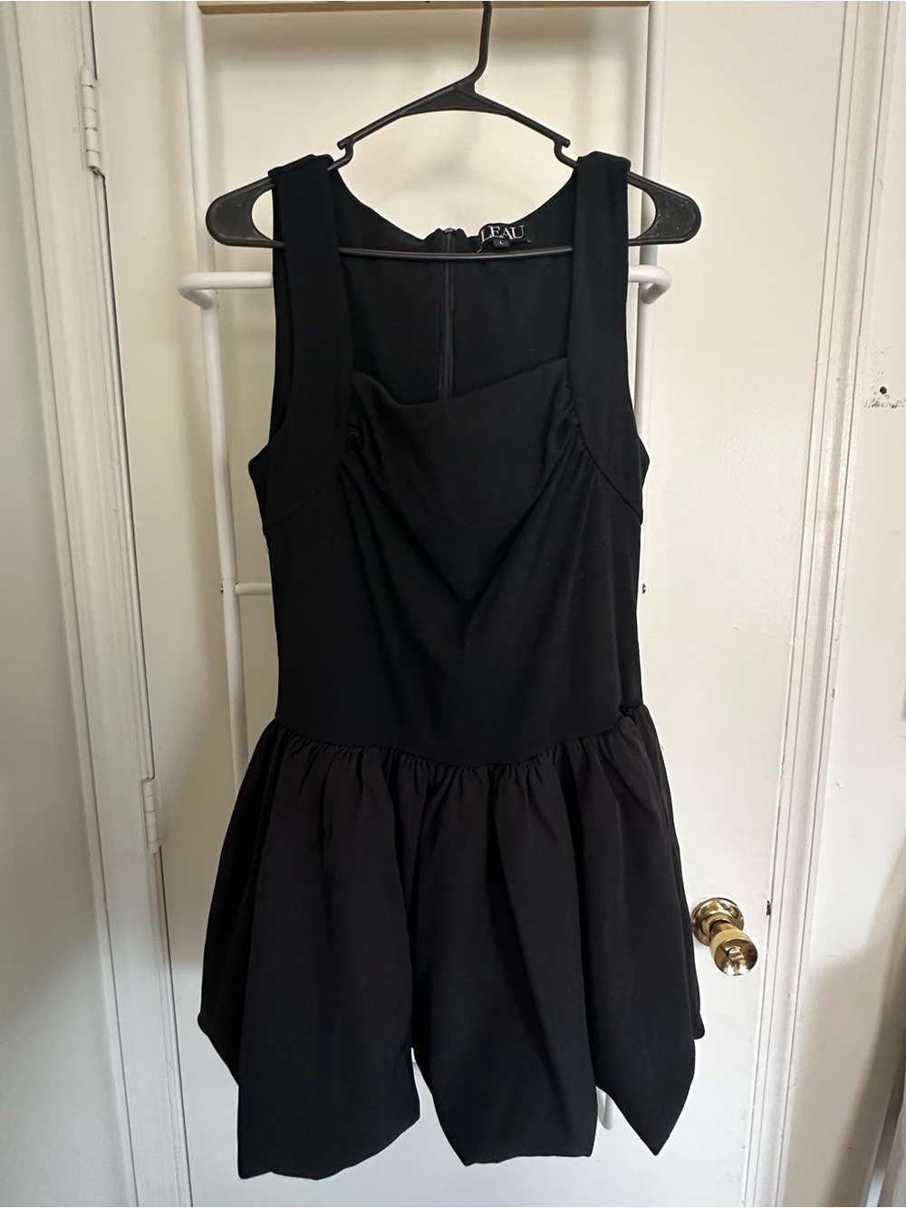 LEAU Brand Black Sleeveless Fit-and-Flare Dress
